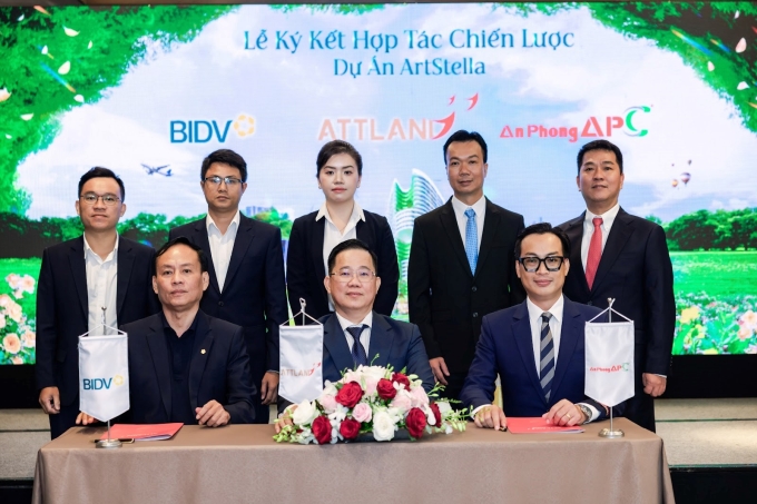 Nghi thức ký kết hợp tác chiến lược giữa ATTLand - BIDV - An Phong. Ảnh: ATTLand