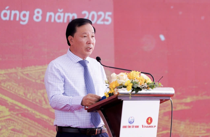 screenshot-2025-08-20-at-10-34-9100-7682-1755661284 Chủ tịch UBND tỉnh Tây Ninh tại sự kiện khởi công dự án. Ảnh: Vingroup